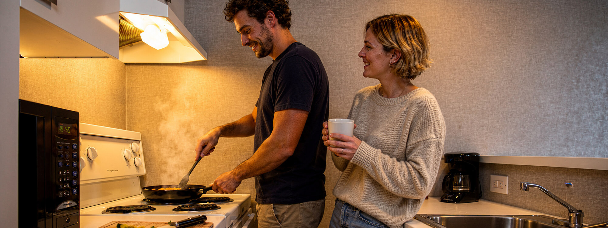 Hôtel avec cuisinette ou Airbnb à Québec? Guide comparatif