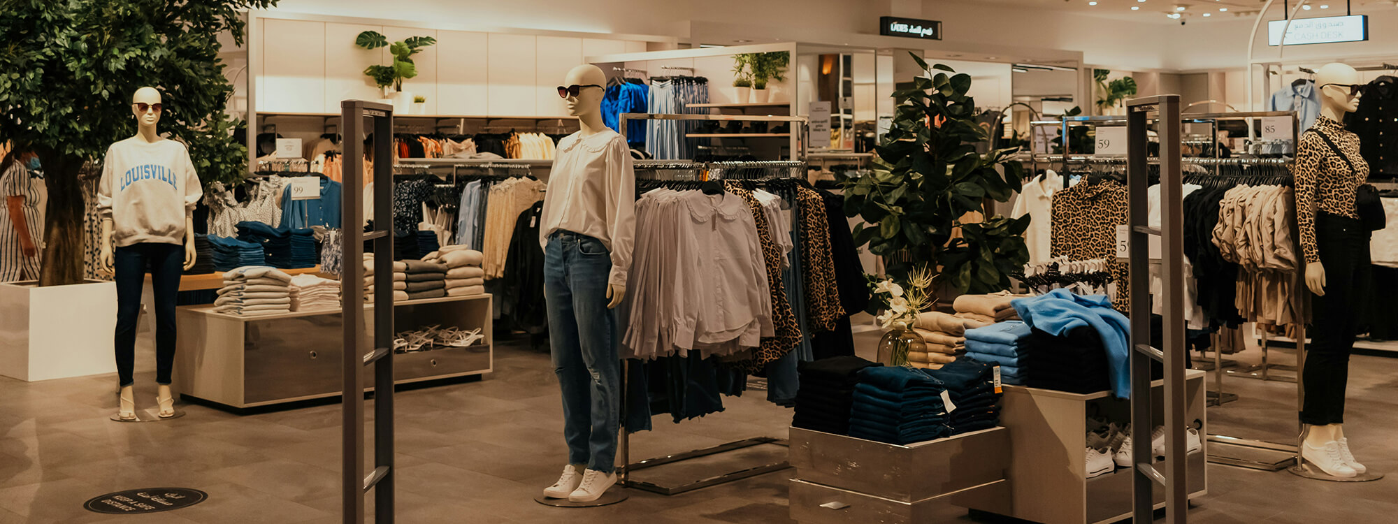 Shopping in Sainte-Foy: Laurier Québec, Place Ste-Foy and Place de la Cité